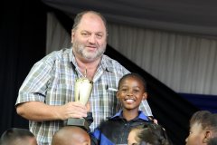 Botle Tsabo - Layken Phizacklea Trophy for Good Fellowship.JPG